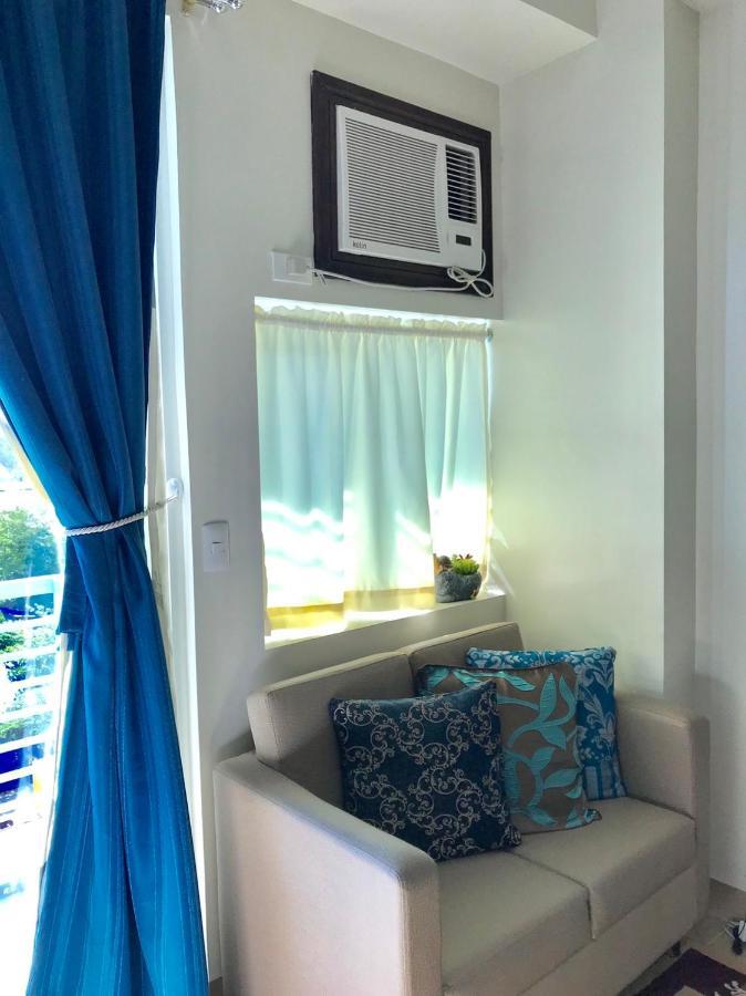 Studio Unit, Homely Condo At One Madison Place Near Iloilo Business Park Ph. Exterior photo